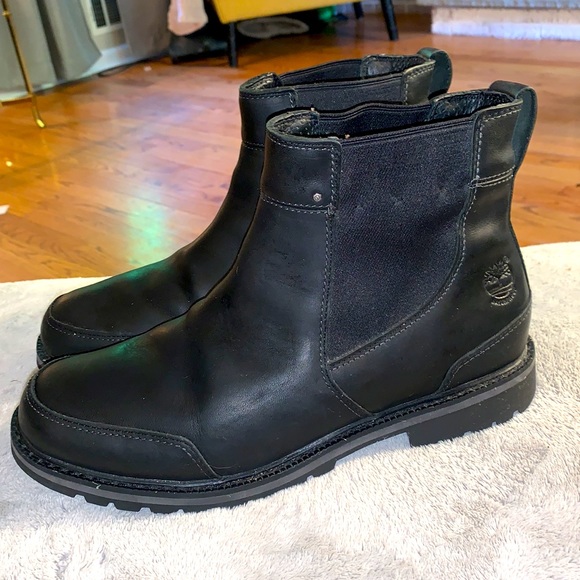 Timberland 9- black leather pull on boots main image 6